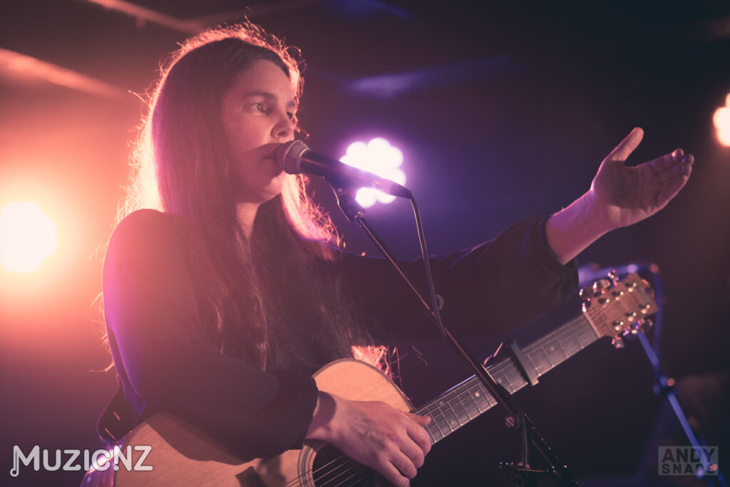 Mel parsons 25.05.25 mnz 19