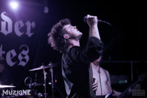 Powder chutes 22.05.25 01