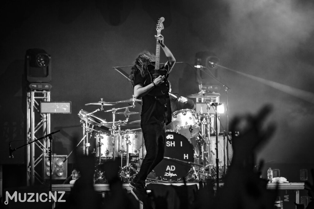 Shihad 9