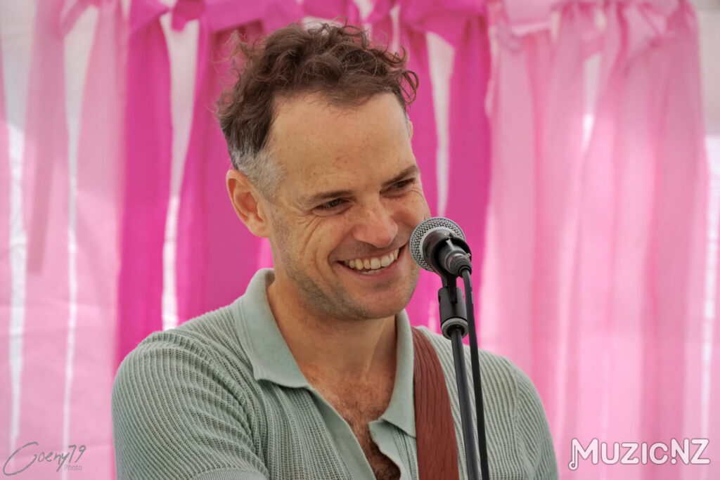 Simon Stanley (Cy Winstanly)