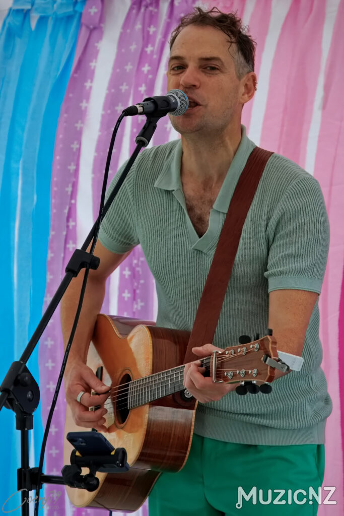 Simon Stanley (Cy Winstanly)