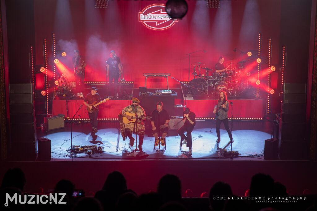 Supergroove with Troy Kingi