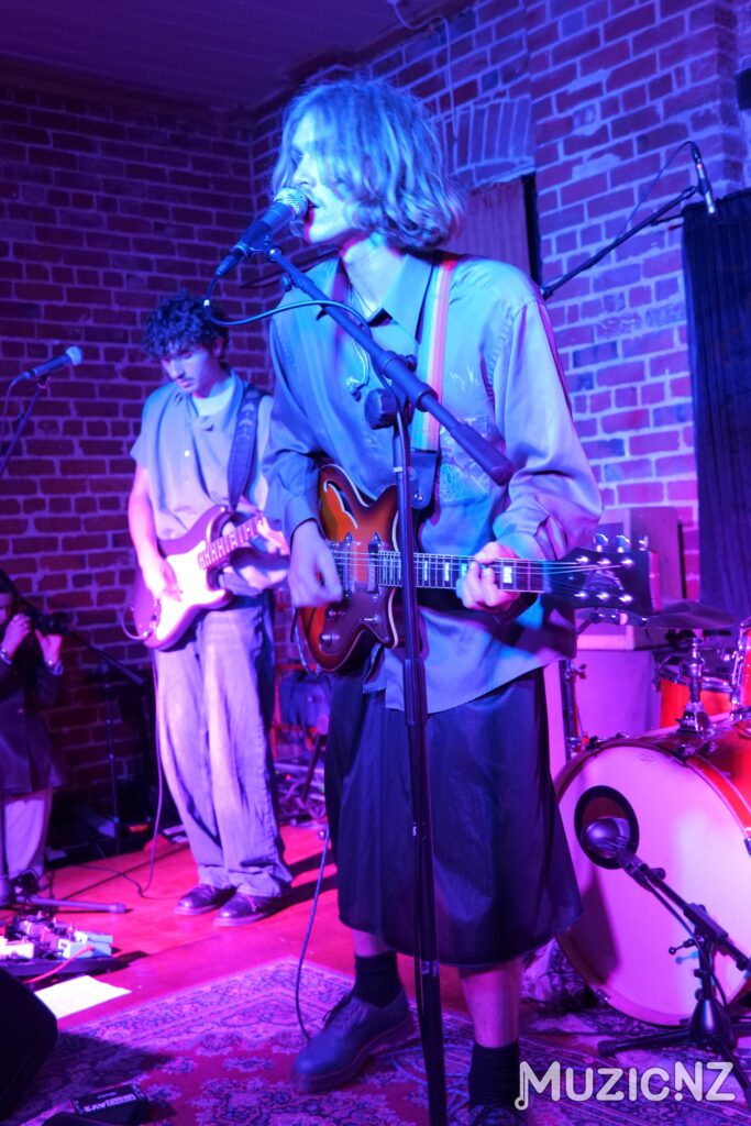 The beatniks at pearl diver dunedin 3.10.25 11