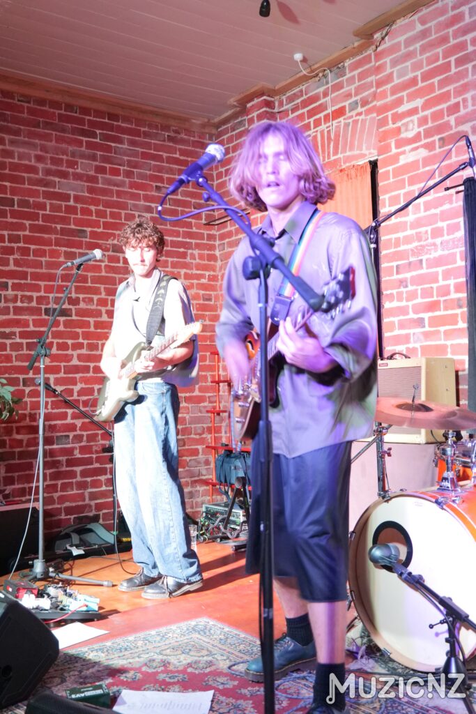 The beatniks at pearl diver dunedin 3.10.25 16