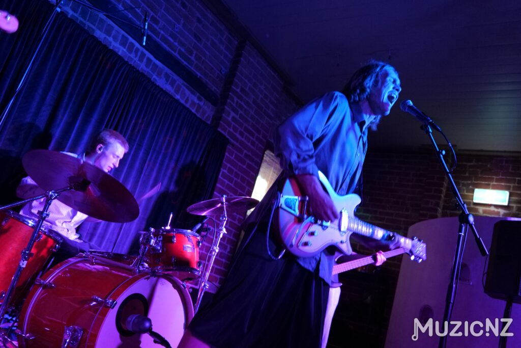 The beatniks at pearl diver dunedin 3.10.25 19