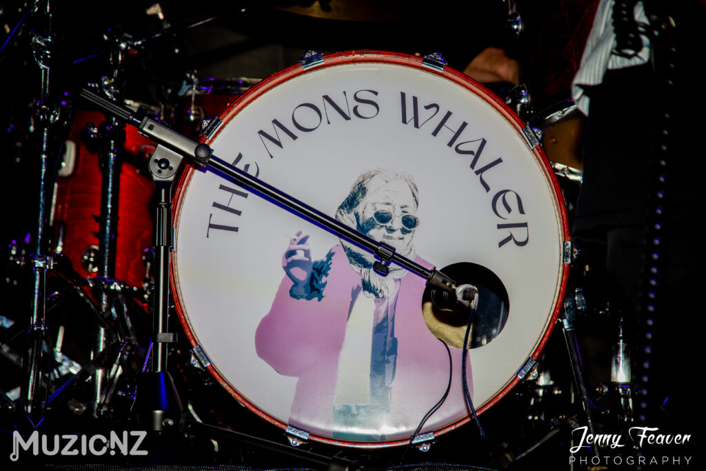The mons whaler 20
