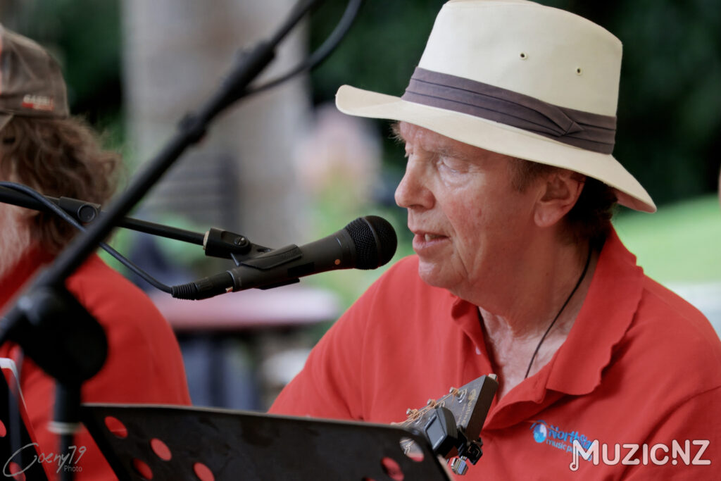 Red Arrows @ Classics at the cove