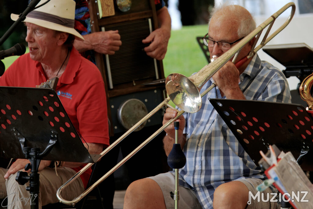 Red Arrows @ Classics at the cove