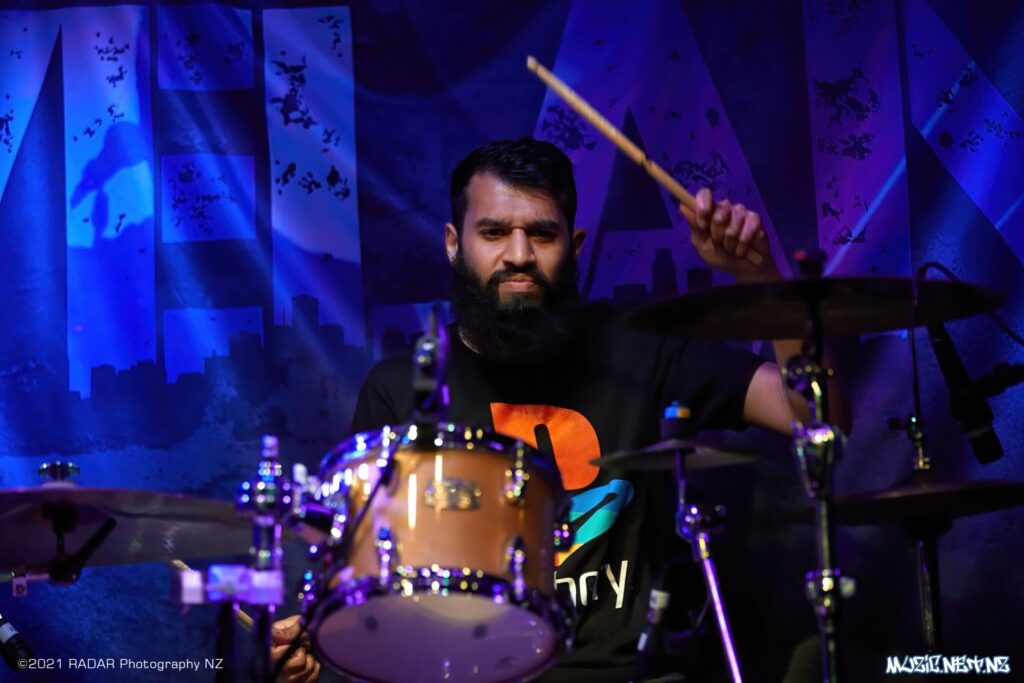 Adoneye @ Lovelands, Porirua 27/11/2021