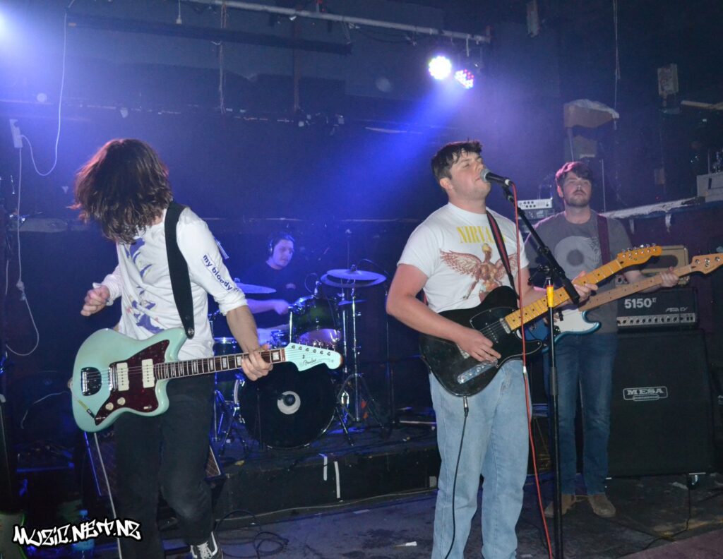 Adult Friends @ Valhalla, Wellington 8/12/2022