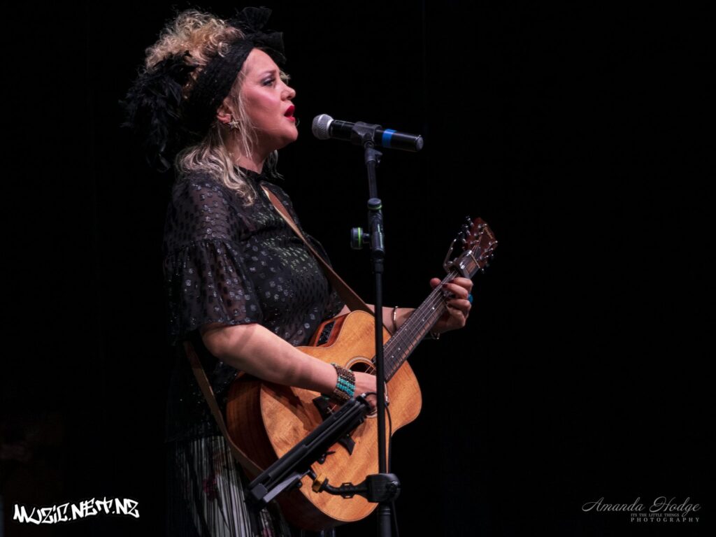 Ainslie Allen @ Globe Theatre, Palmerston North 15/01/2022
