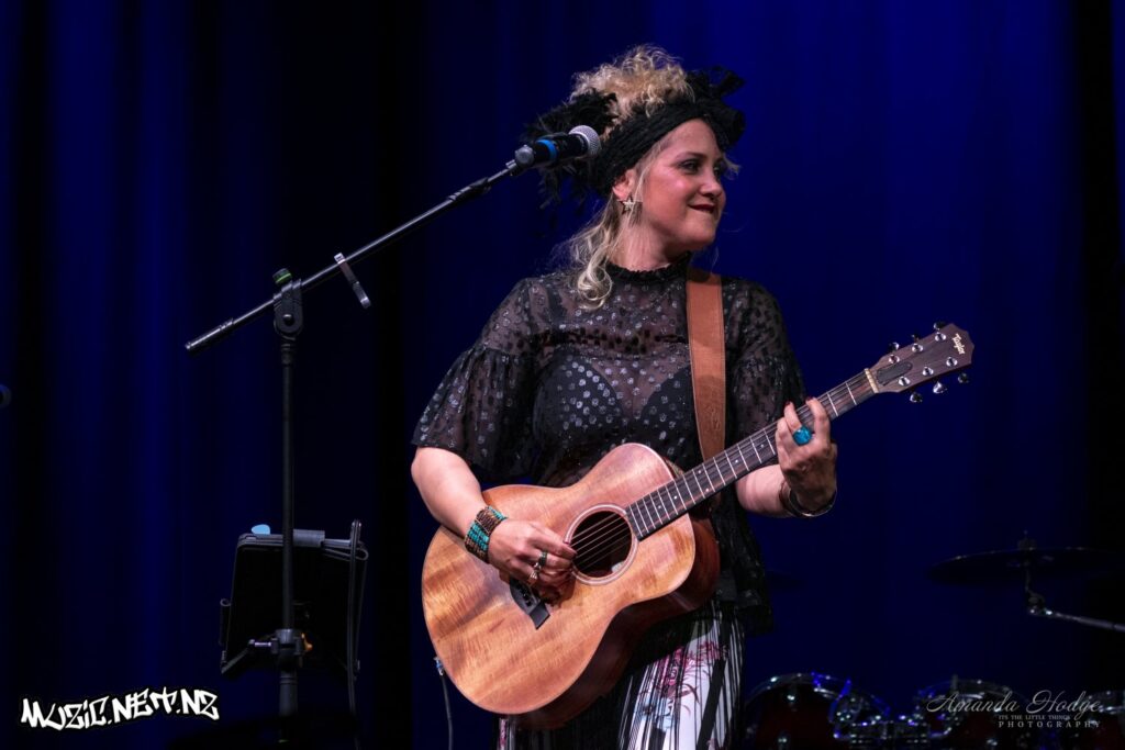 Ainslie Allen @ Globe Theatre, Palmerston North 15/01/2022