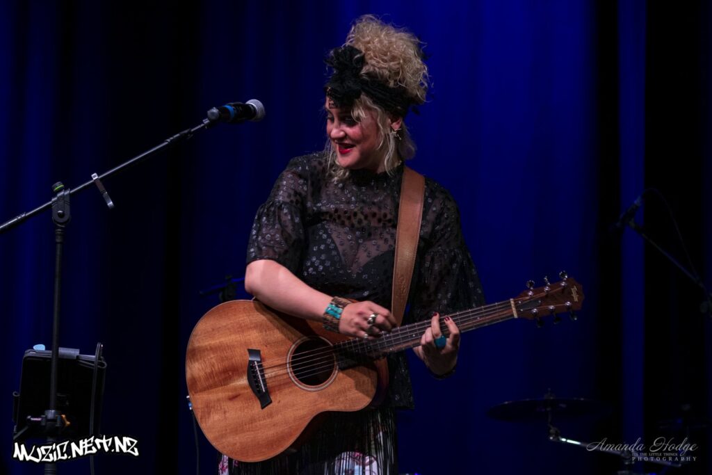 Ainslie Allen @ Globe Theatre, Palmerston North 15/01/2022