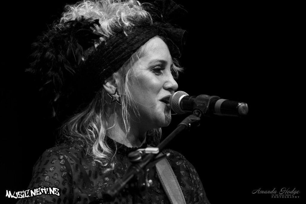 Ainslie Allen @ Globe Theatre, Palmerston North 15/01/2022