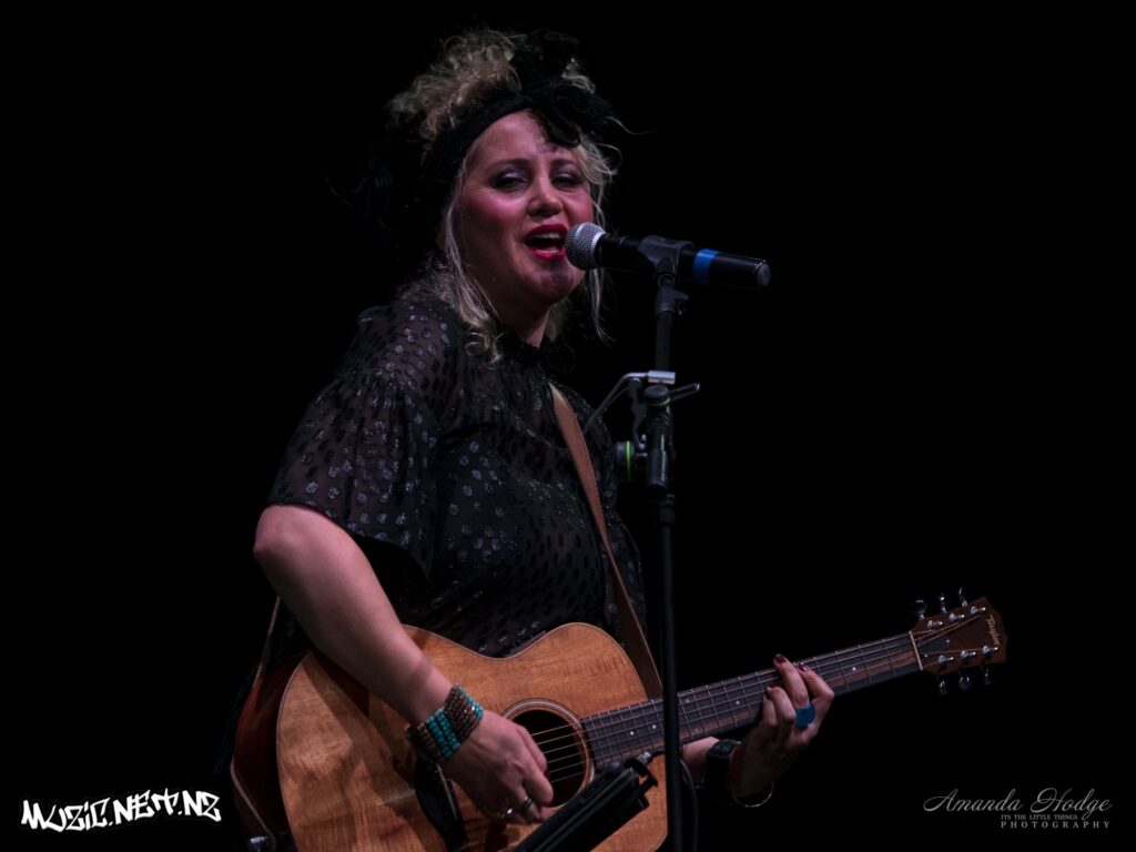Ainslie Allen @ Globe Theatre, Palmerston North 15/01/2022
