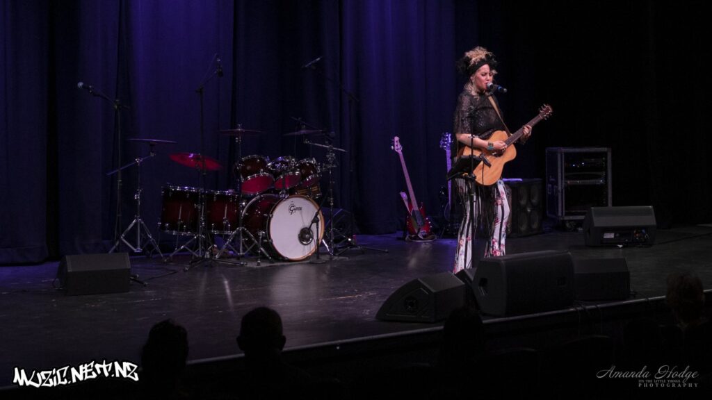 Ainslie Allen @ Globe Theatre, Palmerston North 15/01/2022