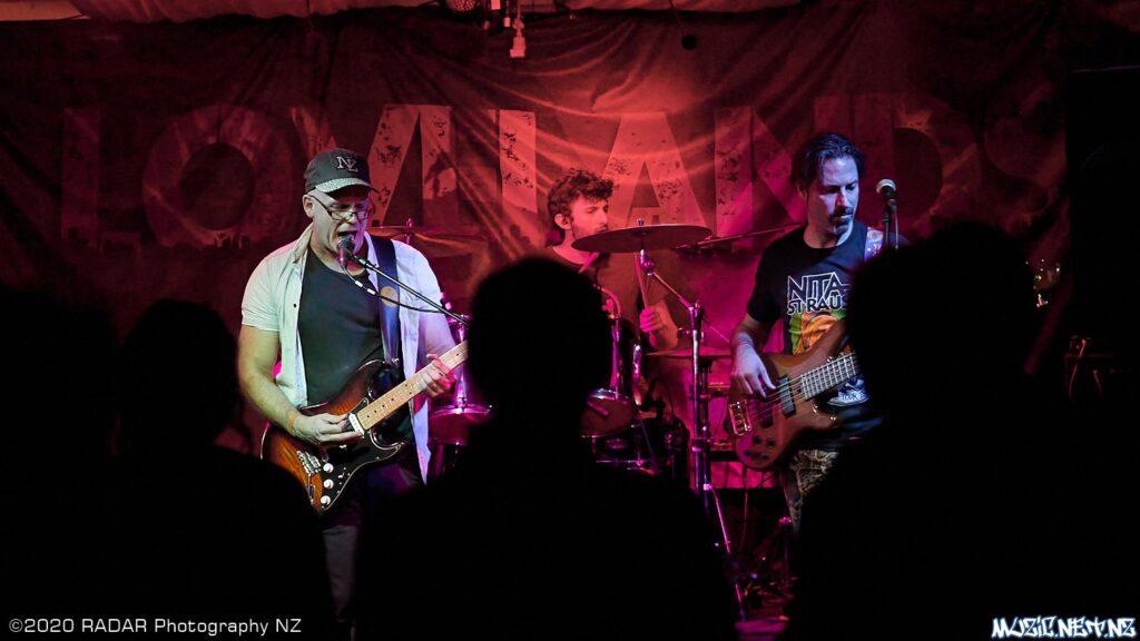 Aj Crawshaw Band @ Lovelands, Wellington 25/07/2020
