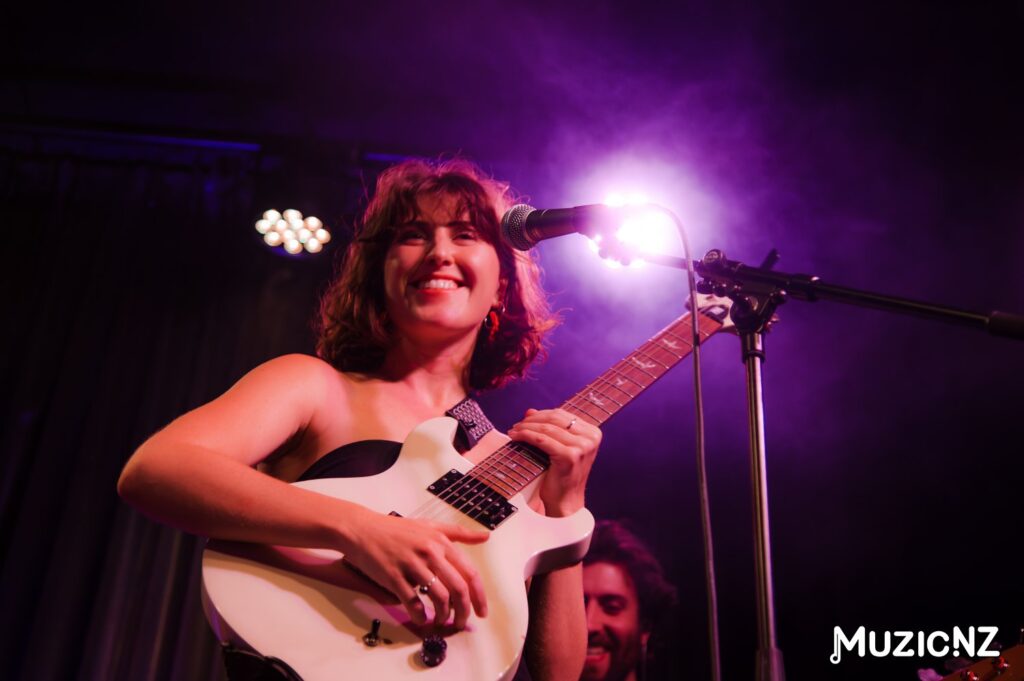 Alba Rose @ Big Fan, Auckland 04/02/2024