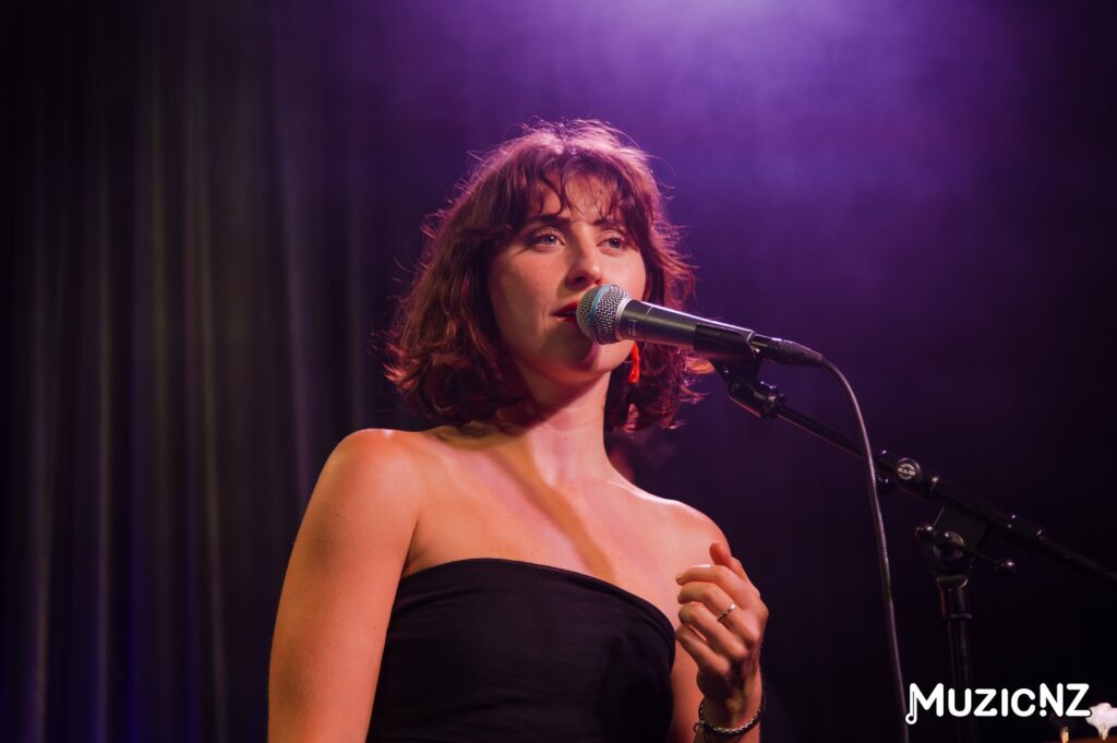 Alba Rose @ Big Fan, Auckland 04/02/2024