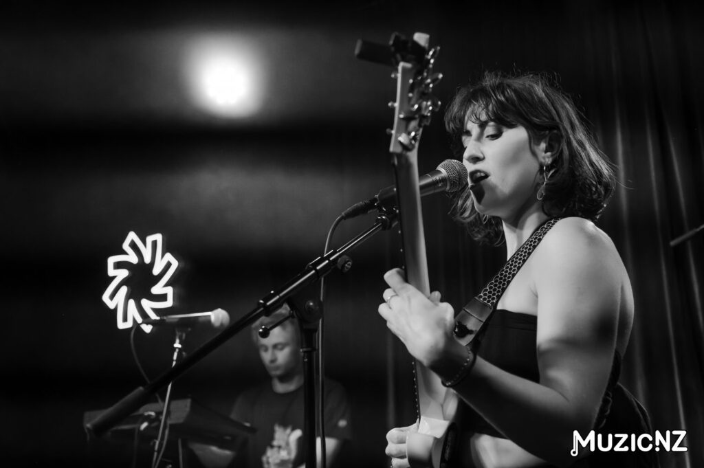 Alba Rose @ Big Fan, Auckland 04/02/2024