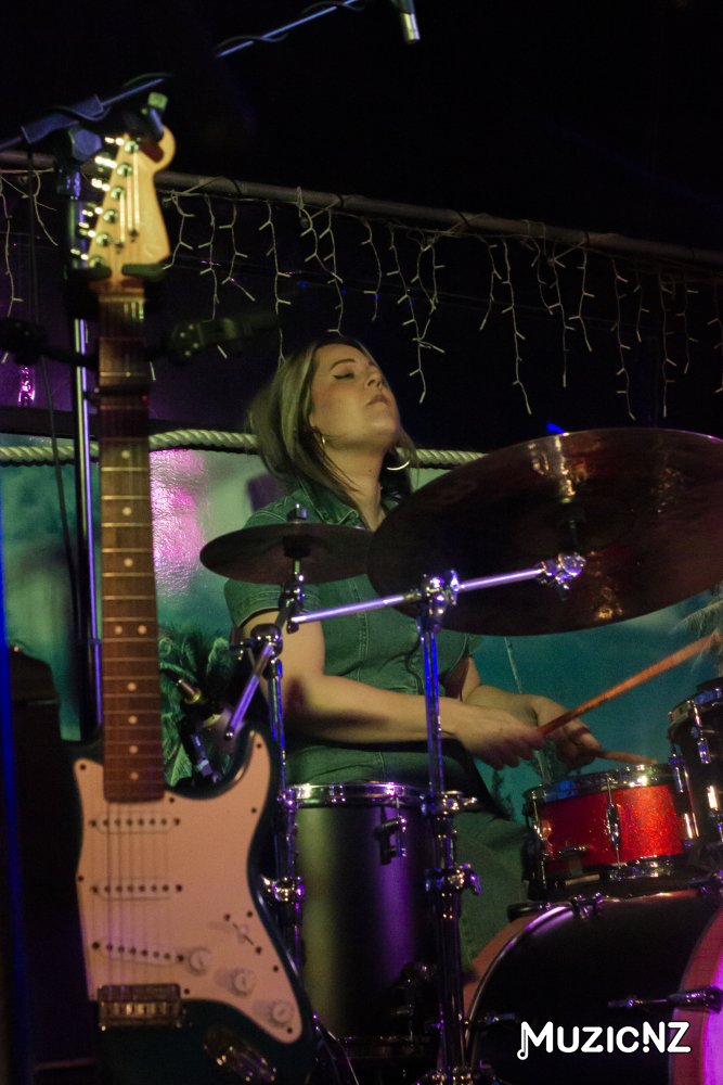 Albi & The Wolves @ Butlers Reef, Oakura 24/08/2024
