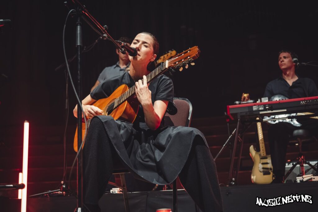 Aldous Harding @ Auckland Town Hall, Auckland 26/10/2022