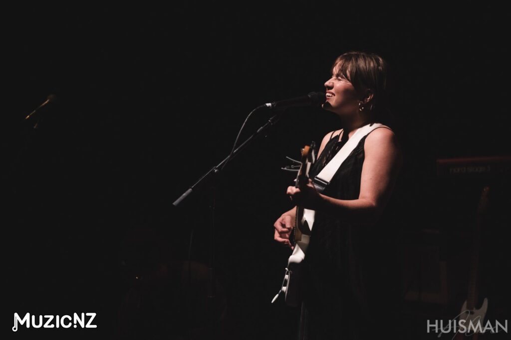 Amber Carly Williams @ Loons, Lyttelton 17/03/2023