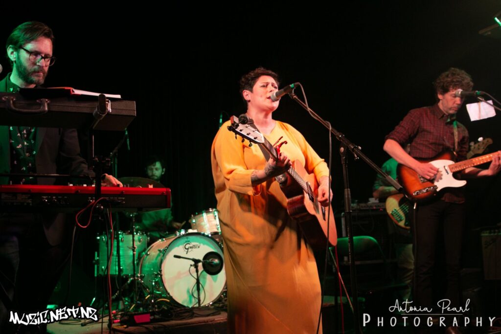 Anika Moa @ Galatos, Auckland 26/10/18