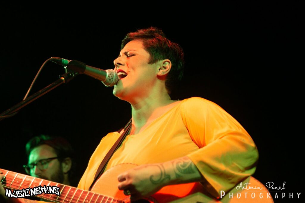 Anika Moa @ Galatos, Auckland 26/10/18