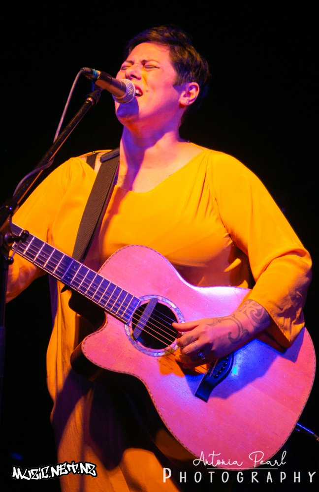 Anika Moa @ Galatos, Auckland 26/10/18