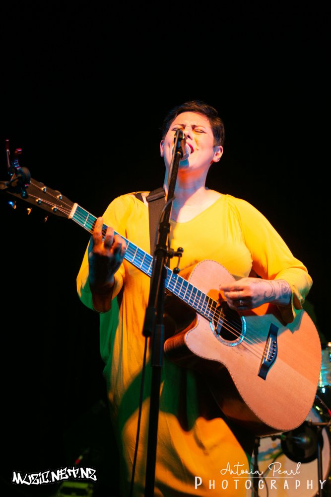 Anika Moa @ Galatos, Auckland 26/10/18