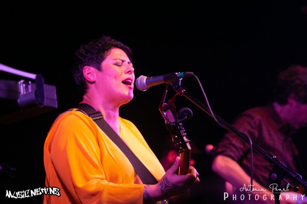 Anika Moa @ Galatos, Auckland 26/10/18