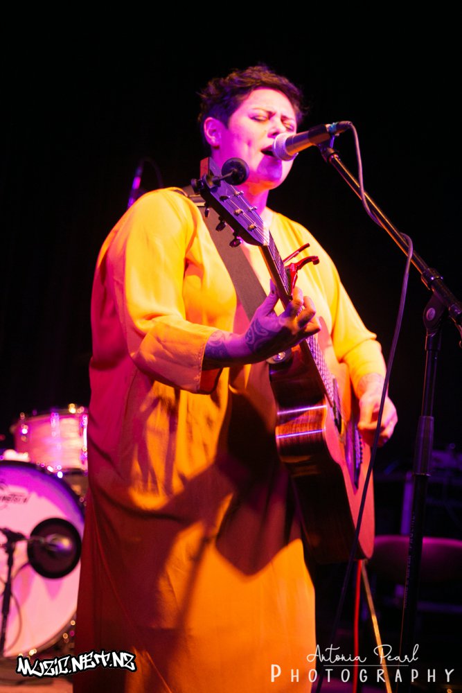 Anika Moa @ Galatos, Auckland 26/10/18