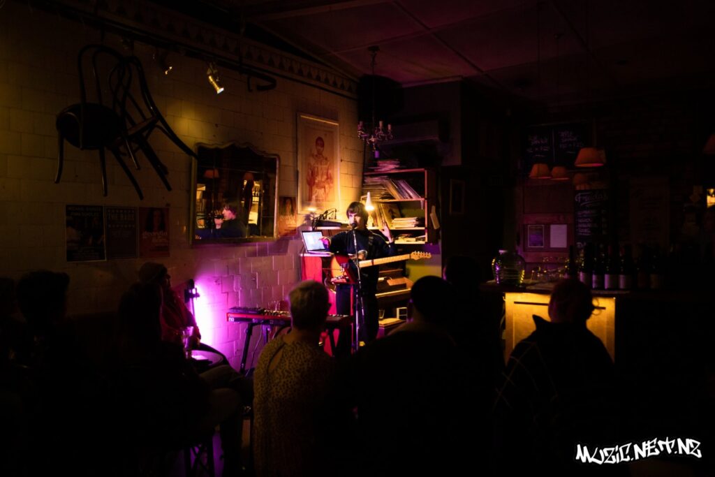 Antony Jeffares @ Freida Margolis, Auckland 11/07/2020