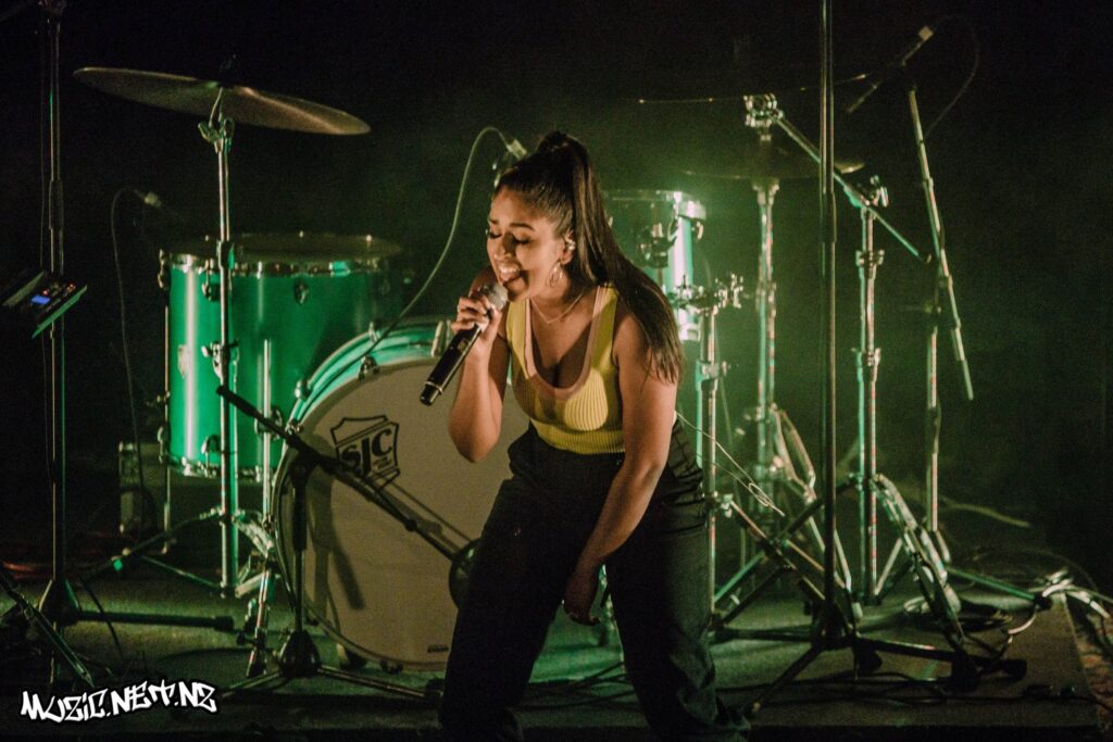 Ashy @ Hollywood Avondale, Auckland 06/04/2019