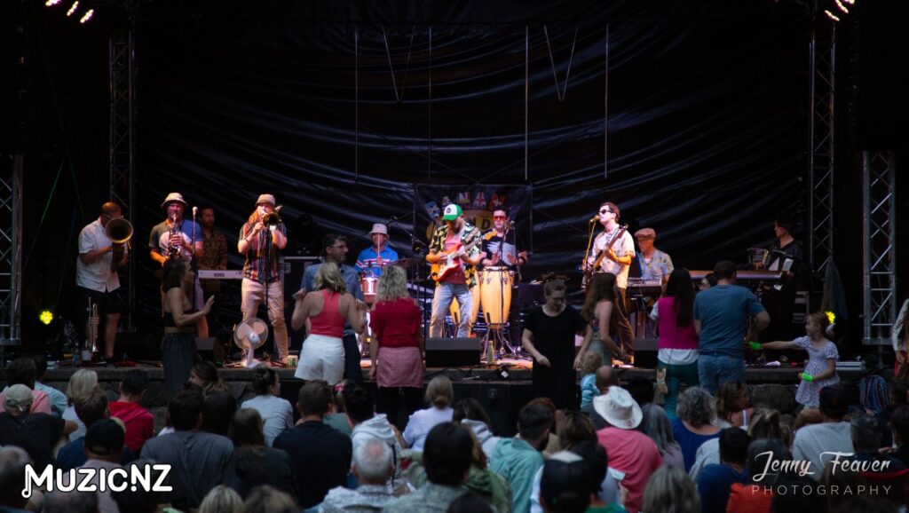 Banana Mundo @ Festival Of Lights, New Plymouth 2/01/2023