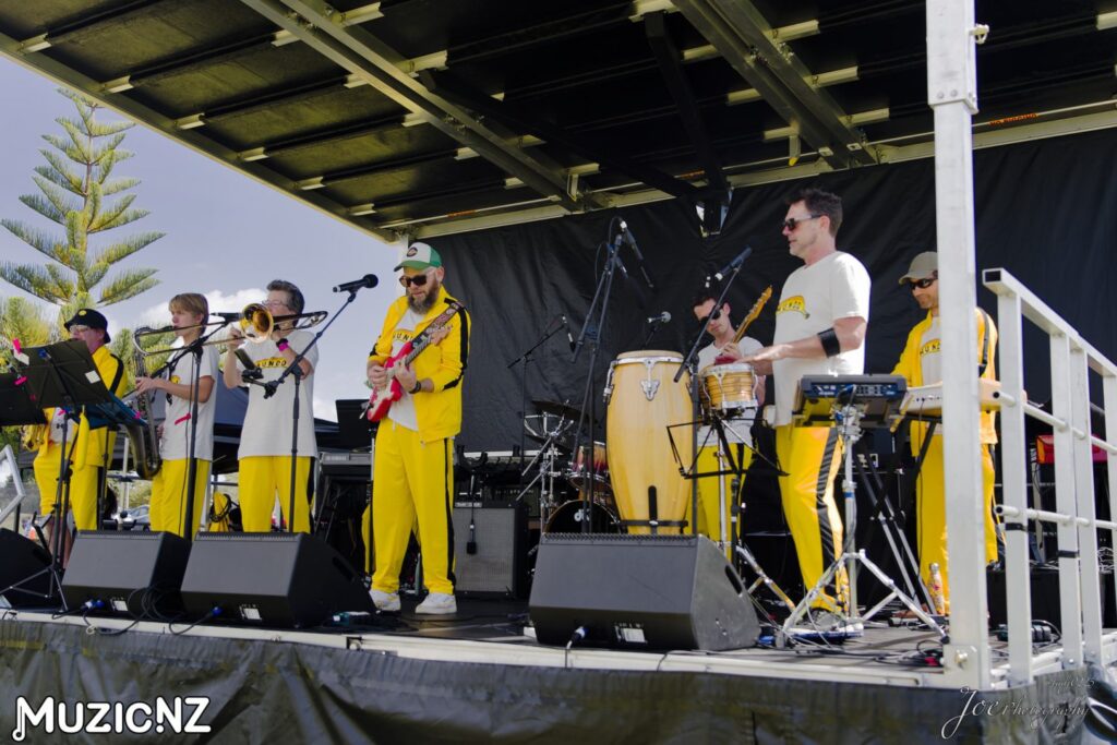 Banana Mundo @ Lloyd Elsmore Park, Auckland 10/03/2024