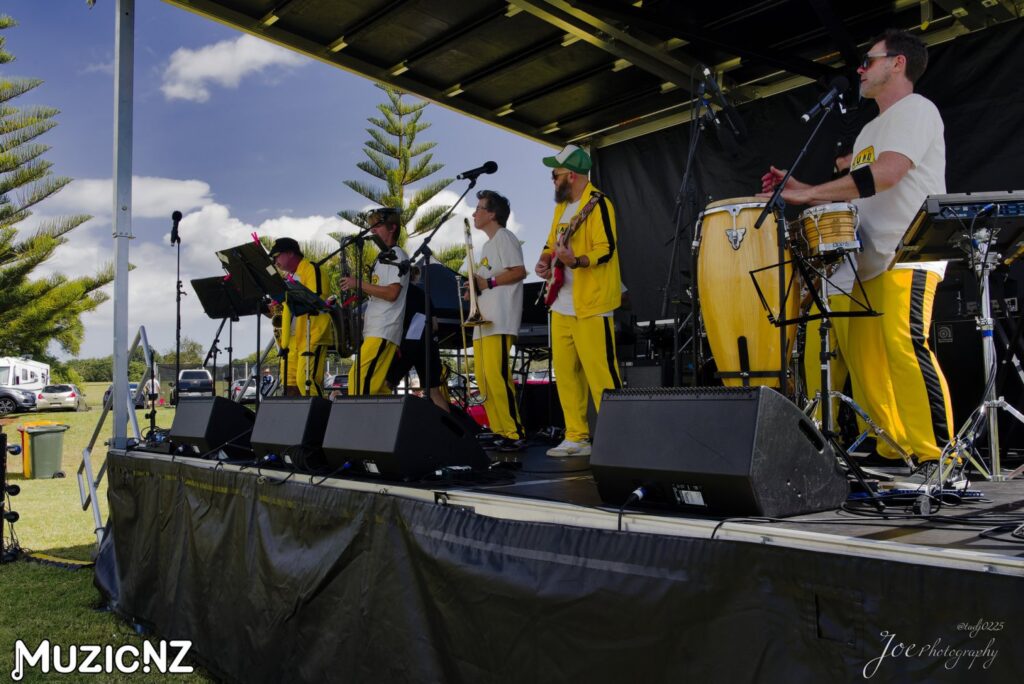 Banana Mundo @ Lloyd Elsmore Park, Auckland 10/03/2024