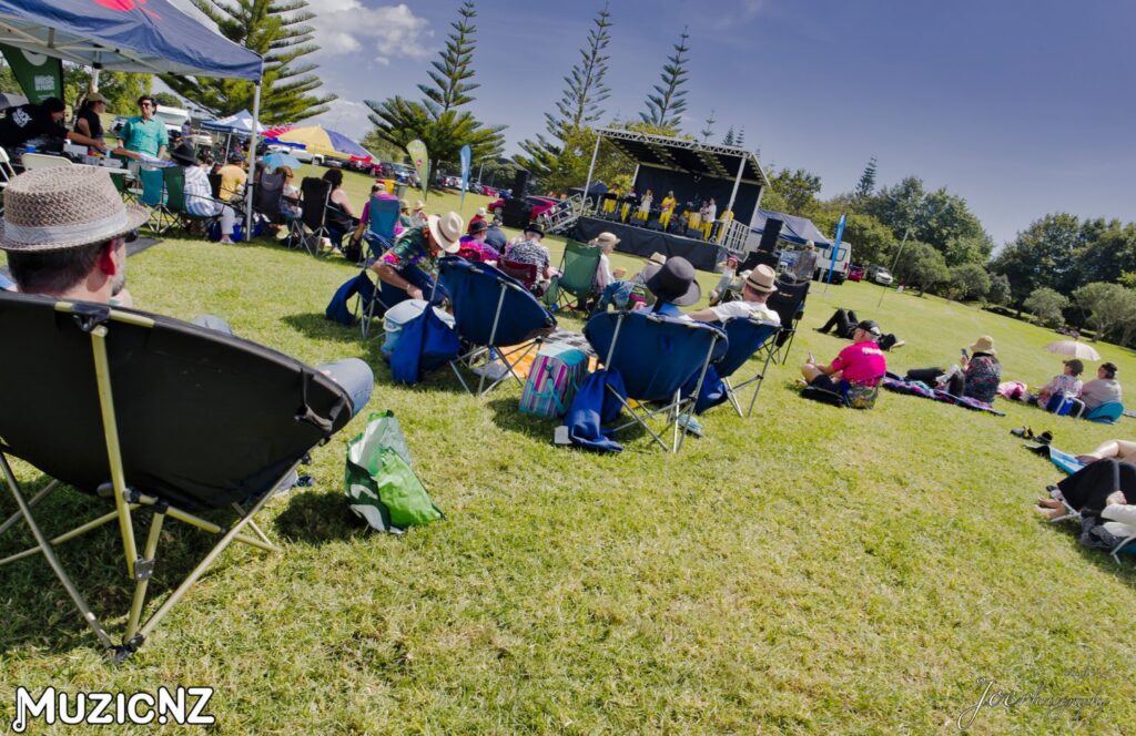 Banana Mundo @ Lloyd Elsmore Park, Auckland 10/03/2024