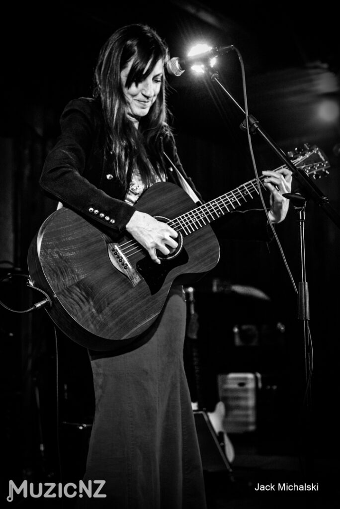 Julie Trigg@Whanganui Musicians Club 25/0726