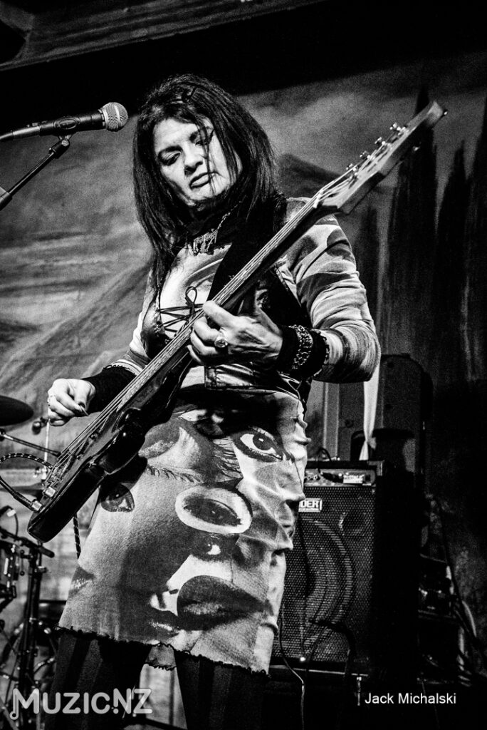 Angel 11:11@Whanganui Musicians Club . 25/07/26