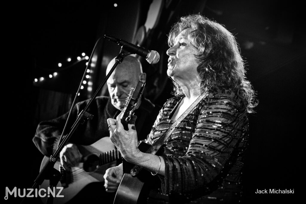 Raewyn Harrison @Whanganui Musicians Club 25/0726