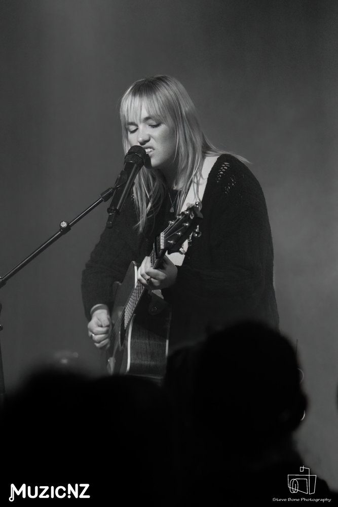 Bella Rafflyn @ Big Fan, Auckland 28/10/2023