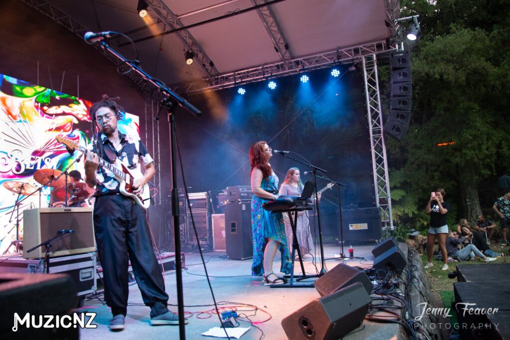 Betsy And The Reckless @ Festival Of Lights, New Plymouth 31/12/2022