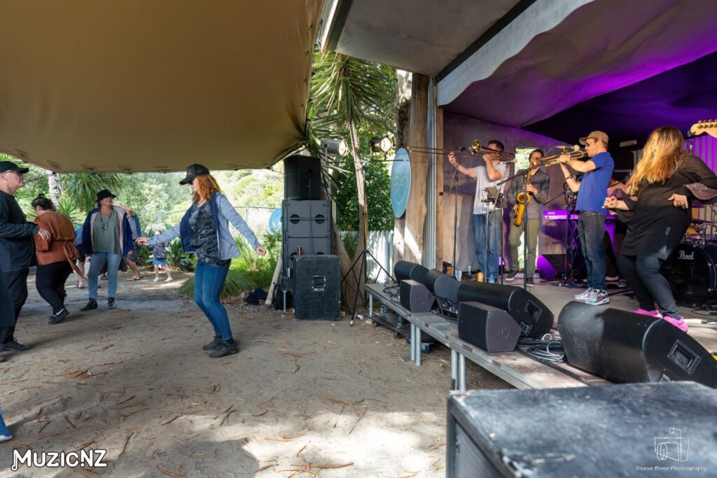 Big Tasty @ Ahipao, Waiheke 29/03/2024
