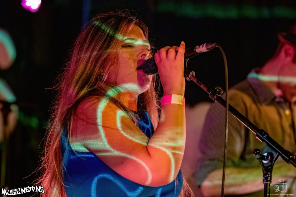 Big Tasty @ The Tuning Fork, Auckland 19/11/2022