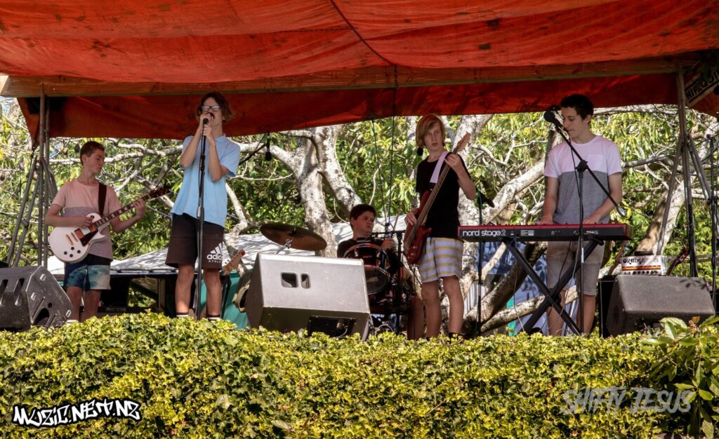 Birdhouse @ Lettuce Inn, Katikati 26/01/2019