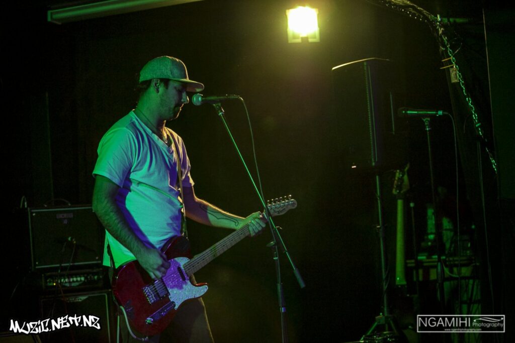 Bones Inc. @ Nivara Lounge, Hamilton 5/07/2019