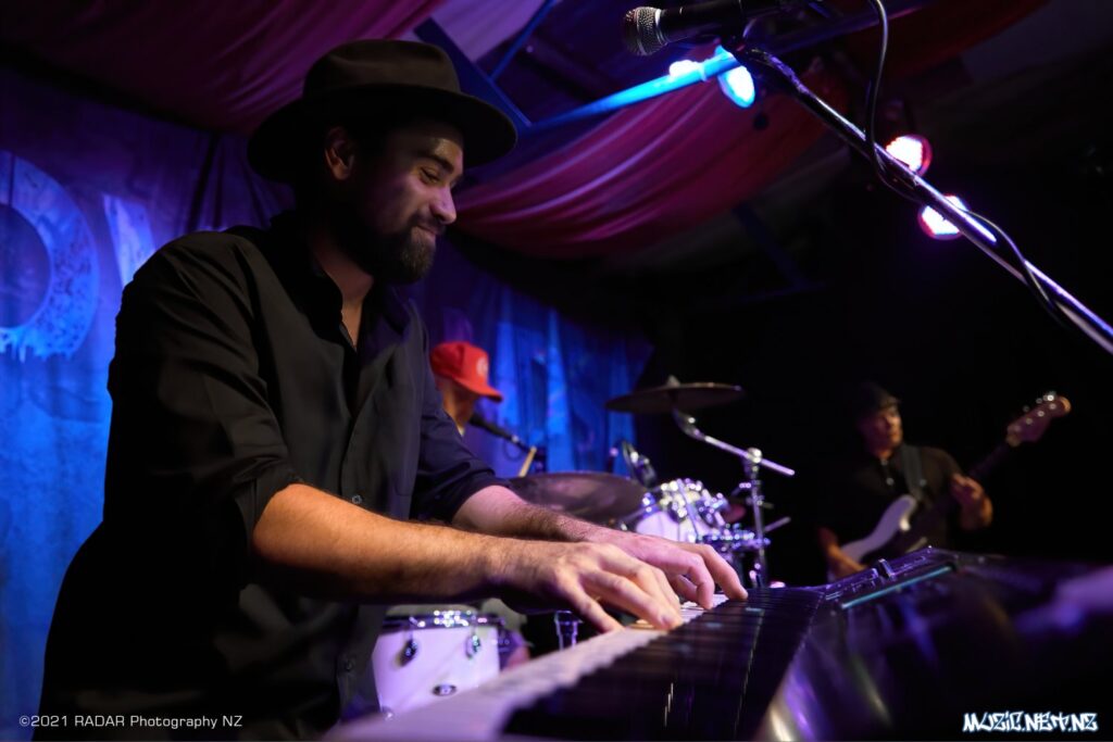 Brand New Secondhand @ Lovelands, Porirua 31/10/2021