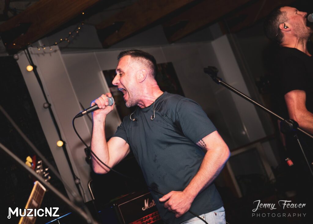 Broke @ Mike's Bistro, New Plymouth 24/11/2023